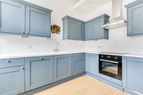 2 bedroom maisonette to rent, London SW6