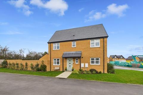 3 bedroom detached house for sale, Windsor Gardens, Drakes Broughton