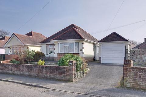 2 bedroom detached bungalow for sale, Riverside Lane, Tuckton