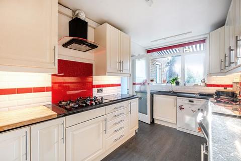 undefined, Coulsdon Road, Coulsdon CR5