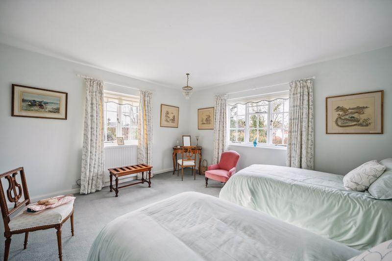Guest bedroom