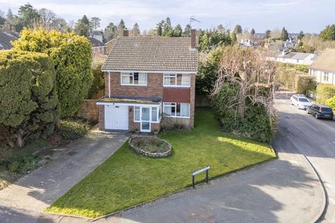 4 bedroom detached house for sale, Wallace Close, Tunbridge Wells