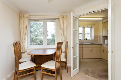 1 bedroom apartment for sale, Manton Court, Horsham RH13