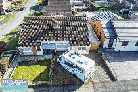 3 bedroom semi-detached bungalow for sale, Grasleigh Avenue, Allerton, Bradford, West Yorkshire, BD15 9AR