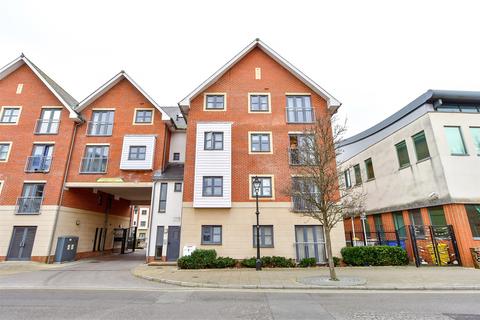 2 bedroom ground floor flat for sale, St. James's Street, Portsmouth, Hampshire