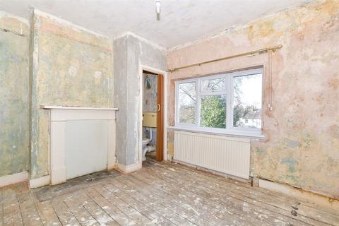 2 bedroom terraced house for sale, King Street, Gillingham, Kent