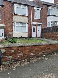 2 bedroom ground floor flat for sale, Ridley Gardens, Swalwell NE16