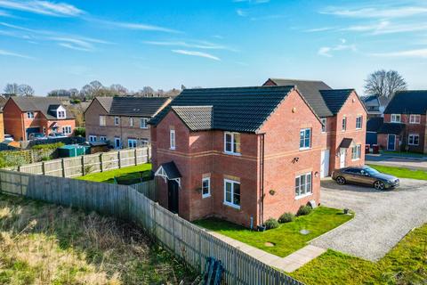 4 bedroom detached house for sale, Cowlishall Drive, Old Tupton