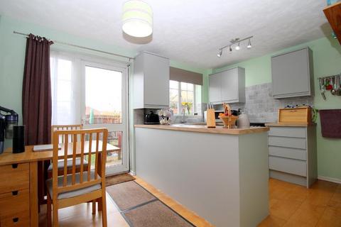 2 bedroom semi-detached house for sale, Cheslyn Close, Wigmore, Luton, Bedfordshire, LU2 8UA