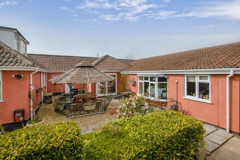 5 bedroom bungalow for sale, Hewish, Weston-super-Mare, Somerset, BS24