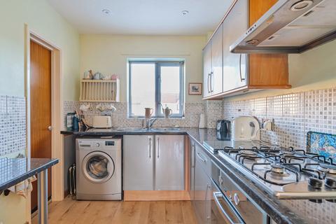 6 Abbots Close, Ilminster, TA19 0EF