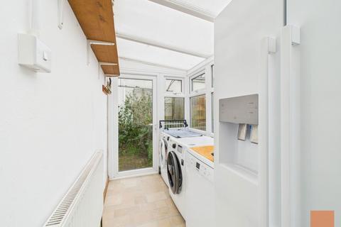 8 Penwinnick Parc, St Agnes, TR5 0UQ