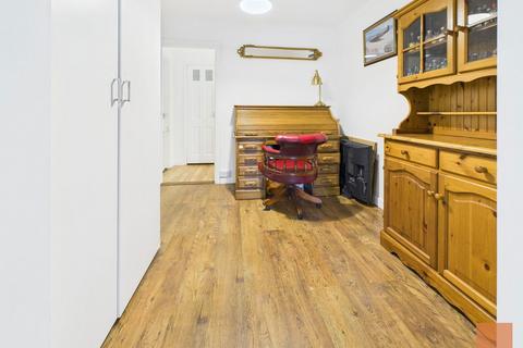 8 Penwinnick Parc, St Agnes, TR5 0UQ