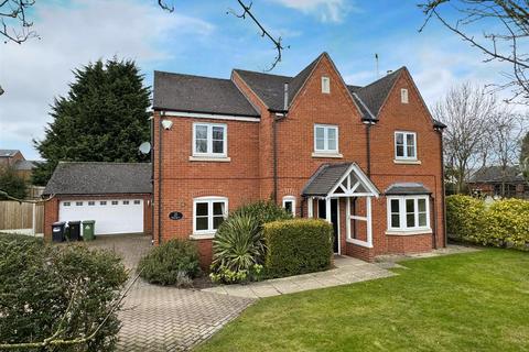 5 bedroom detached house to rent, Tetchill, Nr Ellesmere.