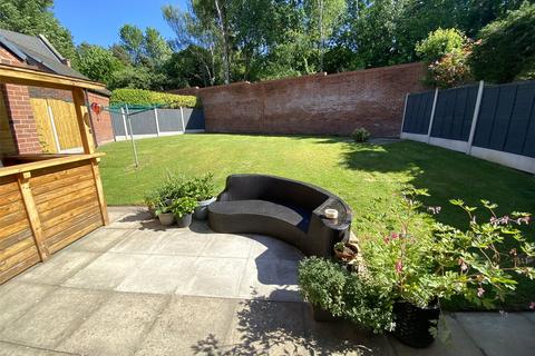 5 Nelsons Walk, Dawley Bank, Telford, TF4 2FN
