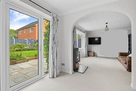 29 Little Pittern, Kineton, Warwick, CV35 0LU