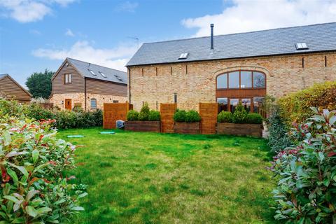 3 bedroom barn conversion for sale, Kineton Road, Gaydon CV35