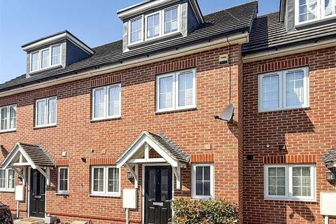 5 Woolhouse Place, Dartford, DA2 6AG