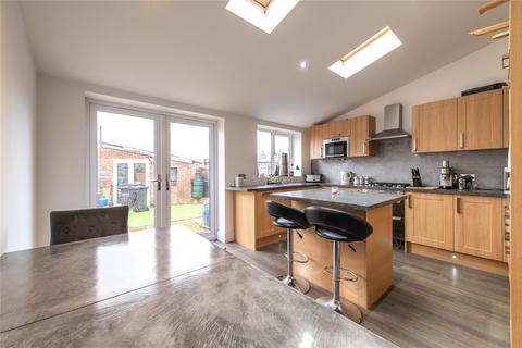 17 Whinfell Way, Gravesend, DA12 4RX