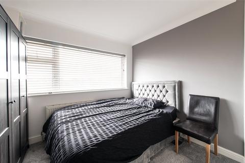 17 Whinfell Way, Gravesend, DA12 4RX