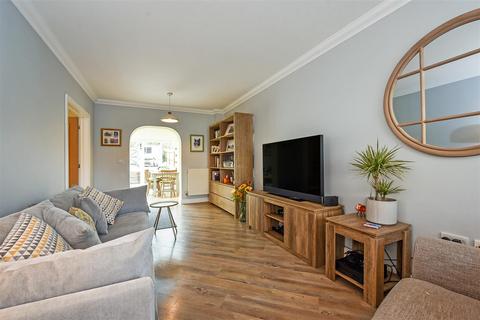 3 bedroom end of terrace house for sale, Saddlers Mews, Fyfield, Andover