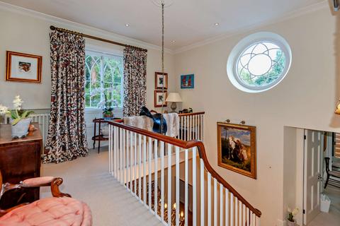 Arford House Bowcott Hill, Headley, Bordon, GU35 8DF