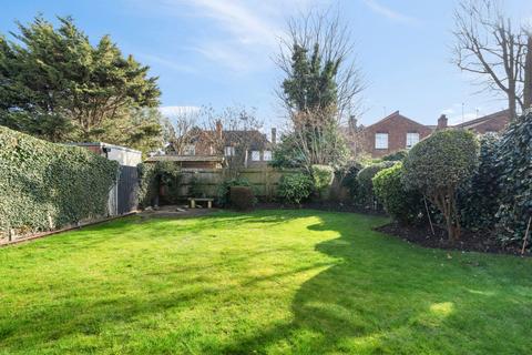 4 bedroom semi-detached house for sale, Gardiner Avenue, London NW2