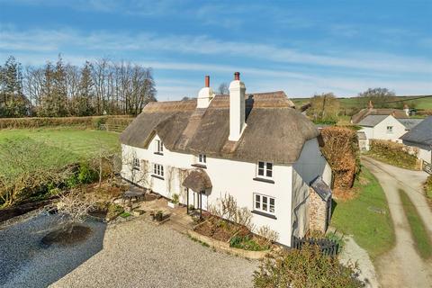 4 bedroom detached house for sale, Merton, Okehampton