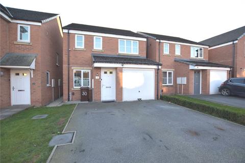 3 bedroom detached house for sale, Pennwell Garth, Leeds, West Yorkshire