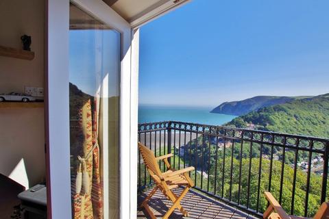 3 bedroom apartment for sale, Castle Heights, Lynton