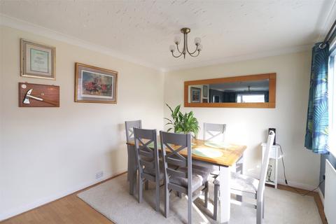 1 Fairfield, Ilfracombe, EX34 9ND
