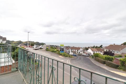 128 The Shields, Ilfracombe, EX34 8JX