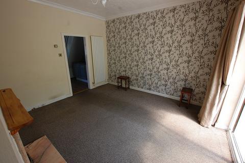 2 bedroom end of terrace house for sale, Thornfield Terrace, Greater Manchester OL6