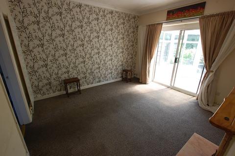 2 bedroom end of terrace house for sale, Thornfield Terrace, Greater Manchester OL6