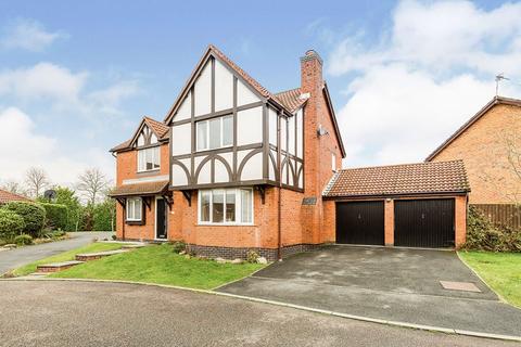 4 bedroom detached house to rent, Mimosa Close, Lancashire PR7