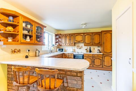 33 Carnegie Road, St Albans, AL3 6HL