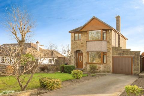 3 bedroom detached house for sale, Whitechapel Road, Cleckheaton BD19