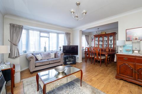 4 bedroom detached house for sale, Kingston Road, Surrey KT19