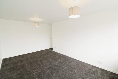 2 bedroom bungalow to rent, Montague Crescent, Leeds LS25