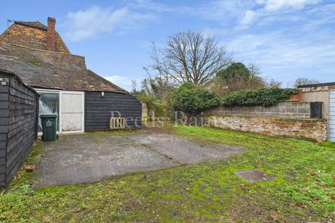 5 bedroom detached house for sale, Green Street Green Road, Kent DA2