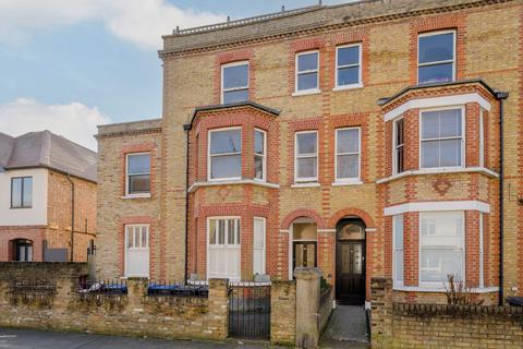 Flat 2, 44 Griffiths Road, London, SW19 1SS