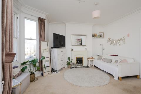 Flat 2, 44 Griffiths Road, London, SW19 1SS
