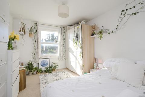 Flat 2, 44 Griffiths Road, London, SW19 1SS