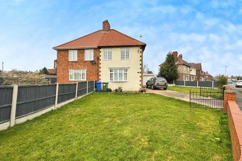 3 bedroom semi-detached house to rent, Mellish Road, Worksop S81