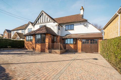 4 bedroom detached house for sale, Amersham Road, High Wycombe HP15