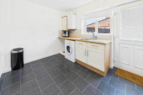 2 bedroom terraced house to rent, Springwood, Tyne and Wear NE31