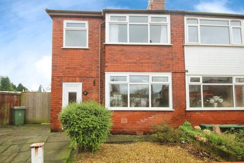 3 bedroom semi-detached house to rent, Scott Avenue, Wigan WN2