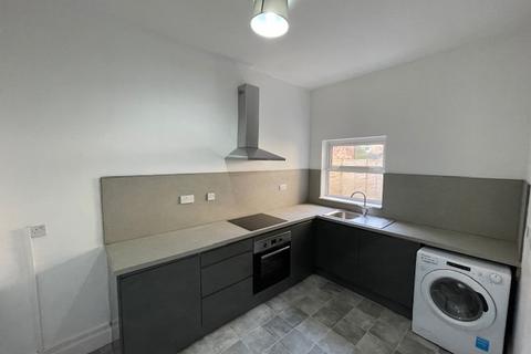 2 bedroom flat to rent, Fosterhill Road, MK41