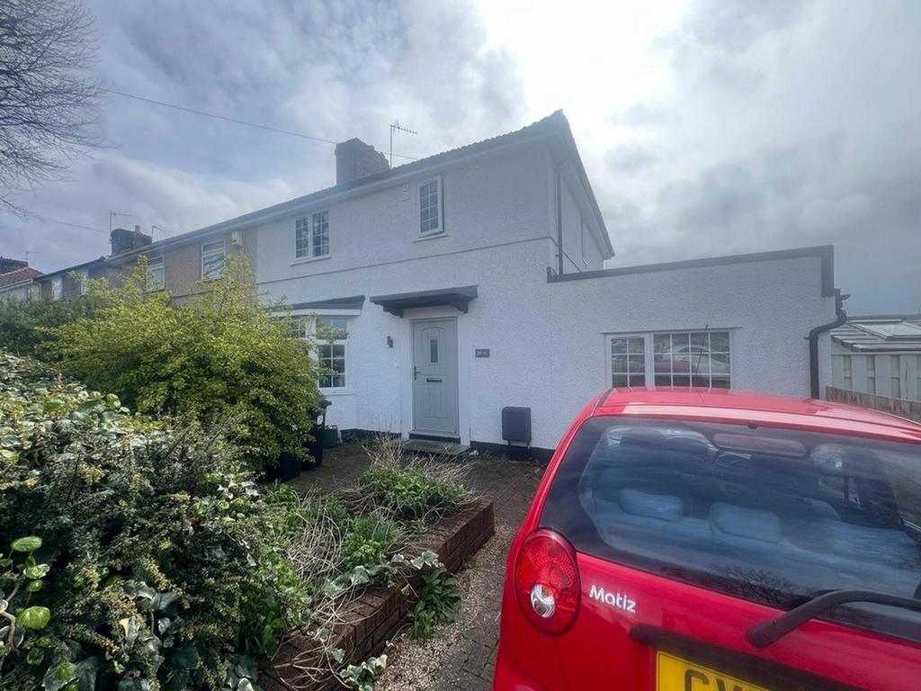 A charming exterior view of a well-maintained p...