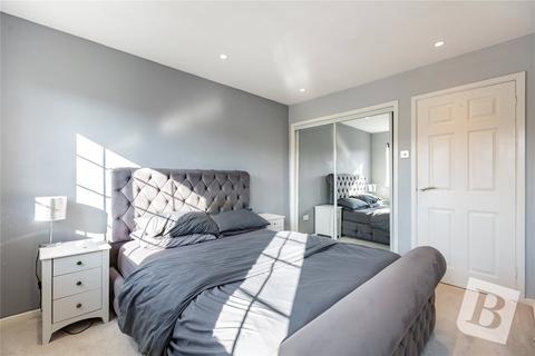 2 bedroom semi-detached house for sale, Armath Place, Langdon Hills, Basildon, Essex, SS16